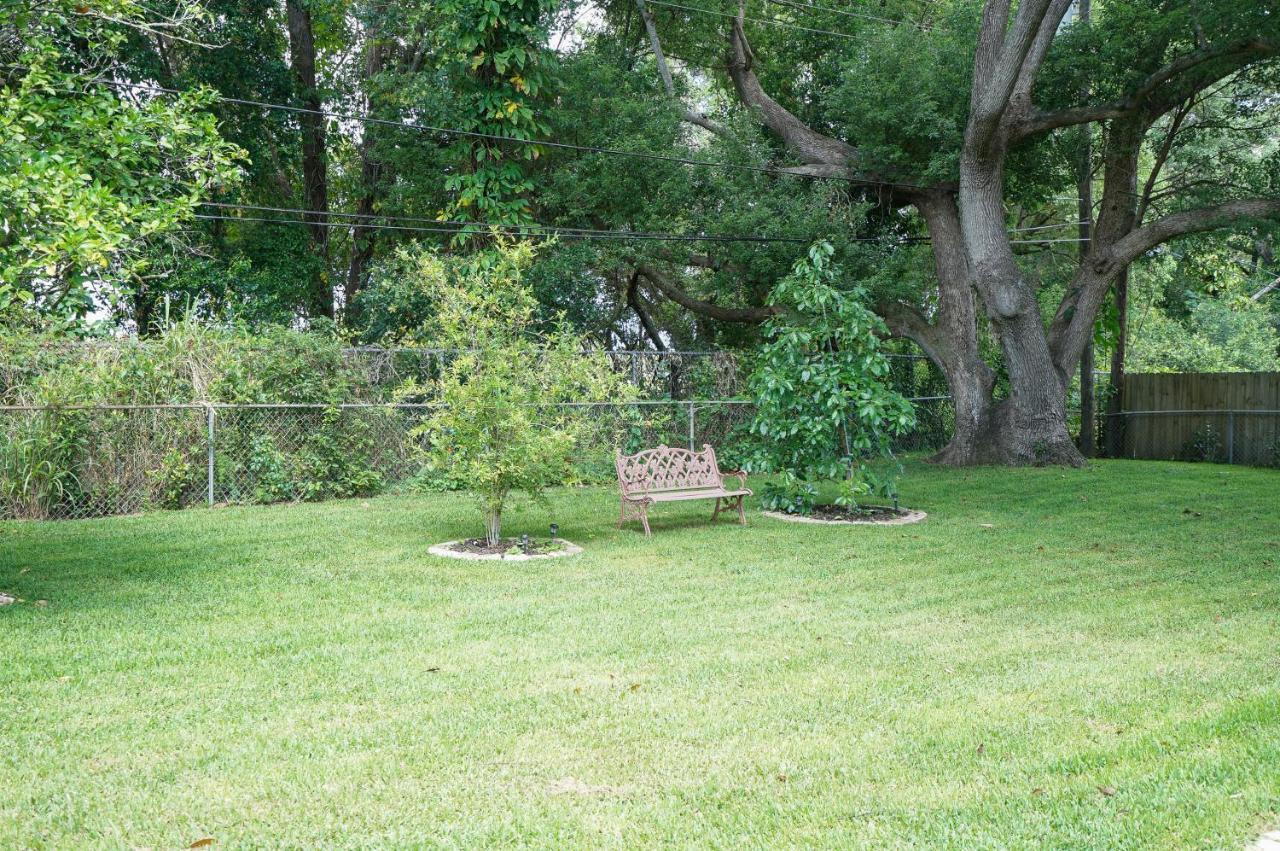 4 Bedroom Clearwater Vacation Home With Amazing Backyard Bagian luar foto