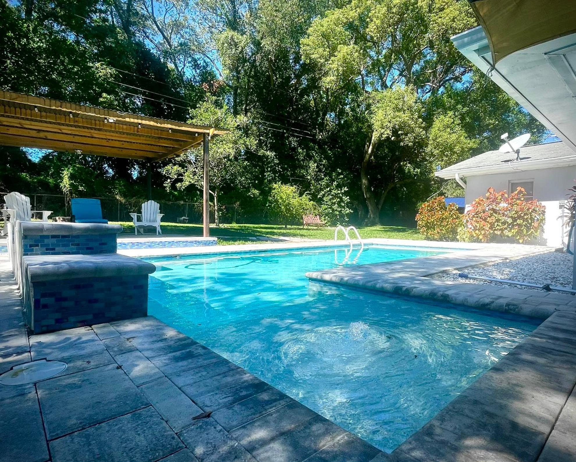 4 Bedroom Clearwater Vacation Home With Amazing Backyard Bagian luar foto